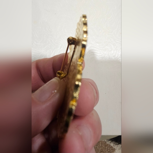 Vintage Enamel Purple Flower Brooch Pin - Picture 6 of 6